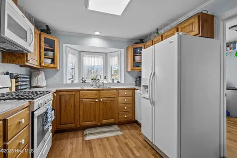 289 Croaker Street Davis NC 28524