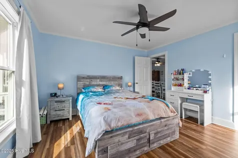 289 Croaker Street Davis NC 28524