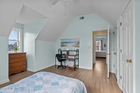 289 Croaker Street Davis NC 28524