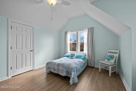 289 Croaker Street Davis NC 28524