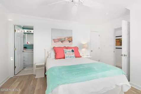 1606 Ocean Drive Emerald Isle NC 28594
