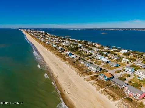 1606 Ocean Drive Emerald Isle NC 28594