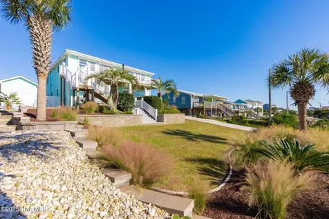 1606 Ocean Drive Emerald Isle NC 28594