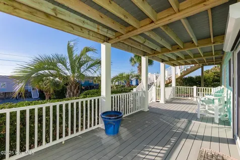 1606 Ocean Drive Emerald Isle NC 28594