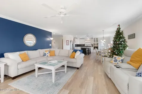 1606 Ocean Drive Emerald Isle NC 28594