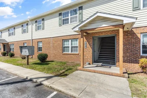 2322 Indian Drive Jacksonville NC 28546