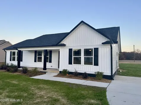 108 Dees Meadow Lane Fremont NC 27830