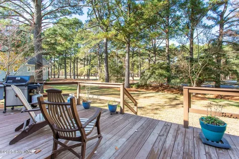 122 Waccamaw Drive Hertford NC 27944