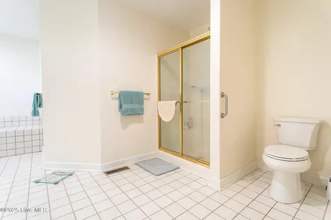 122 Waccamaw Drive Hertford NC 27944