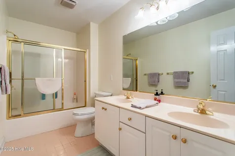 122 Waccamaw Drive Hertford NC 27944