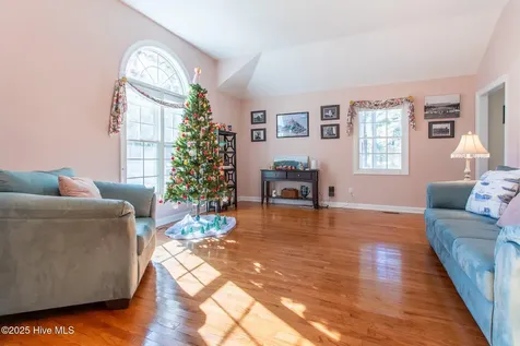 122 Waccamaw Drive Hertford NC 27944
