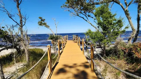 112 Sandy Point Drive Beaufort NC 28516