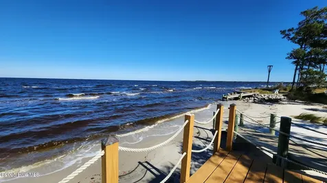 112 Sandy Point Drive Beaufort NC 28516