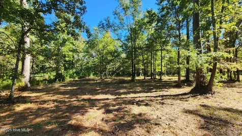 112 Sandy Point Drive Beaufort NC 28516