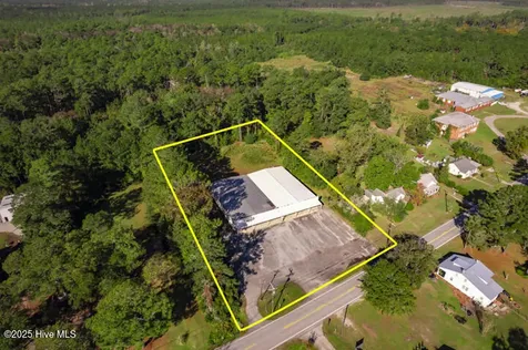 8434 Nc Highway 306 S Arapahoe NC 28510