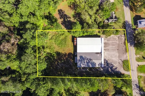8434 Nc Highway 306 S Arapahoe NC 28510
