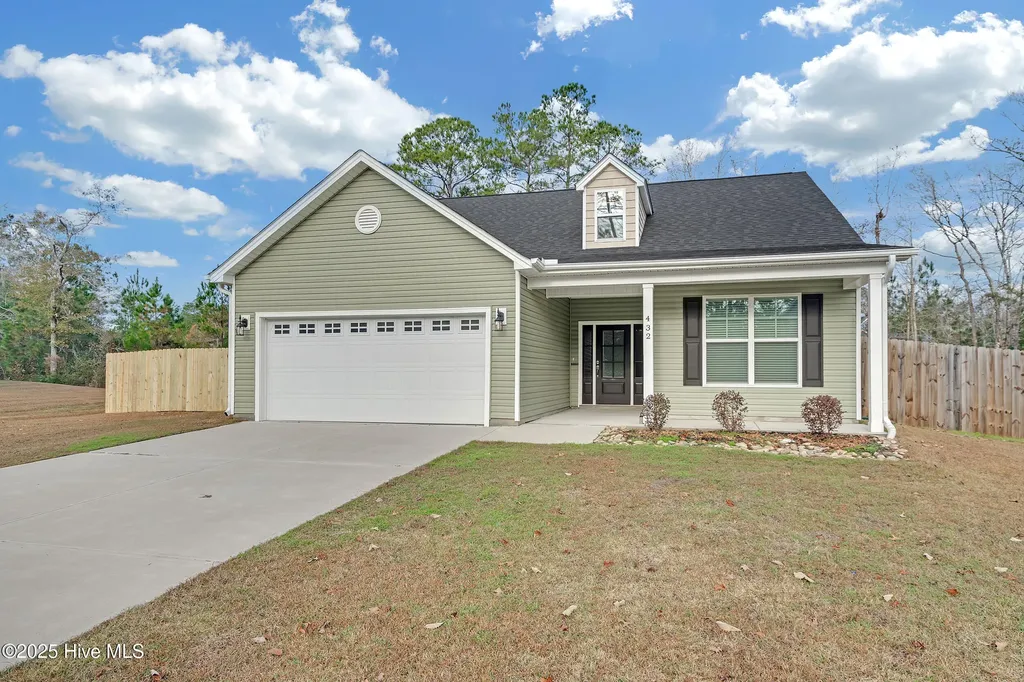 432 Eden Drive SW Supply NC 28462