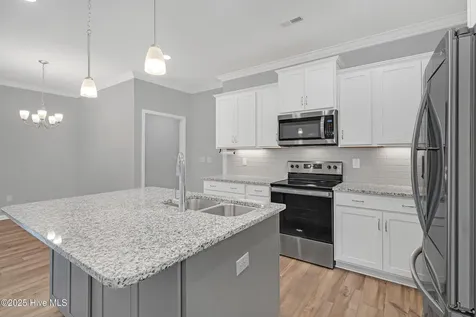 432 Eden Drive SW Supply NC 28462