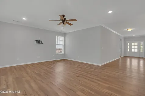 432 Eden Drive SW Supply NC 28462