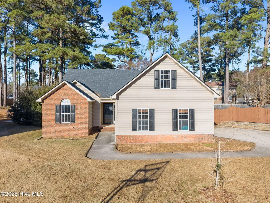 104 Dundee Court Jacksonville NC 28546