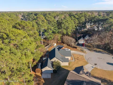104 Dundee Court Jacksonville NC 28546
