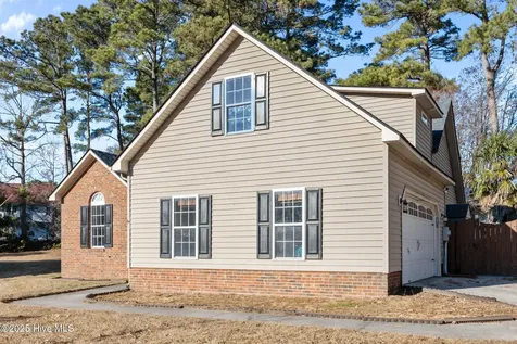 104 Dundee Court Jacksonville NC 28546