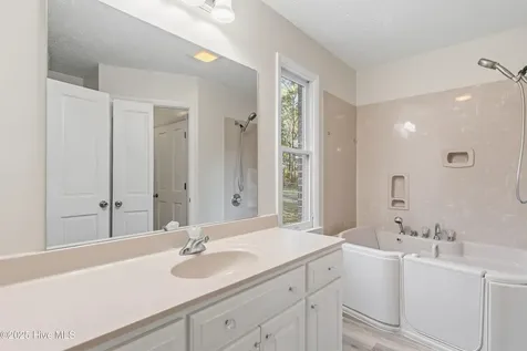 50 Irvin Enzor Road S Fair Bluff NC 28439