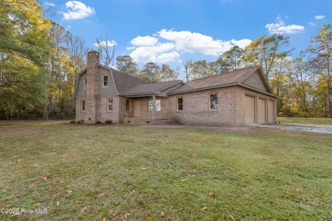 50 Irvin Enzor Road S Fair Bluff NC 28439