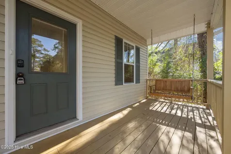 644 E Ocean Road Holly Ridge NC 28445