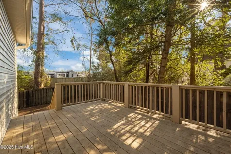 644 E Ocean Road Holly Ridge NC 28445