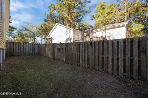 644 E Ocean Road Holly Ridge NC 28445