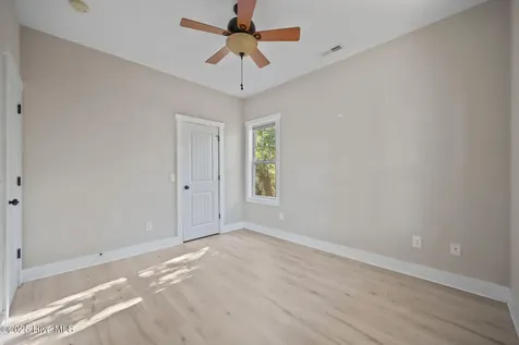 644 E Ocean Road Holly Ridge NC 28445