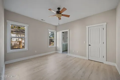 644 E Ocean Road Holly Ridge NC 28445