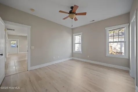 644 E Ocean Road Holly Ridge NC 28445