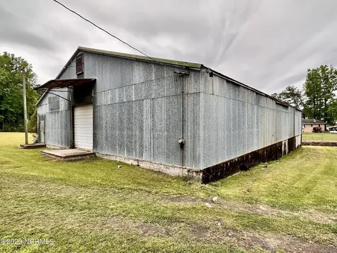 818 W Main Street Williamston NC 27892