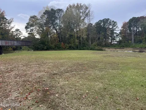 818 W Main Street Williamston NC 27892