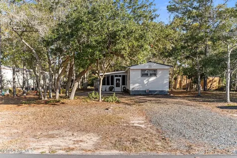 220 NE 68th Street Oak Island NC 28465