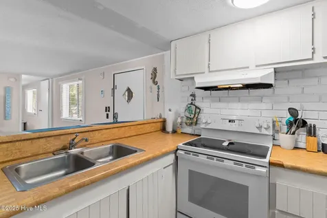 220 NE 68th Street Oak Island NC 28465