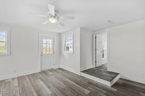 2880 Catherine Lake Road Richlands NC 28574