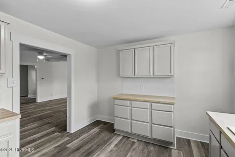 2880 Catherine Lake Road Richlands NC 28574
