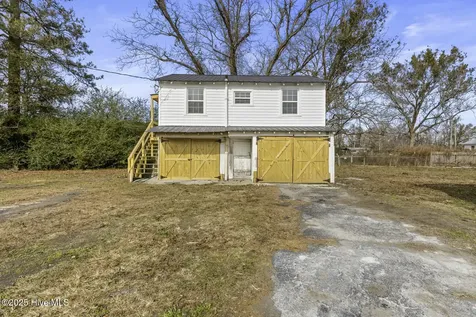 2880 Catherine Lake Road Richlands NC 28574