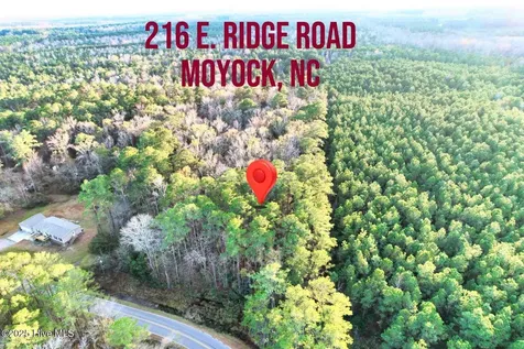 216 E Ridge Road Moyock NC 27958