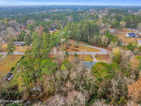 14 Crabapple Lane Lake Waccamaw NC 28450