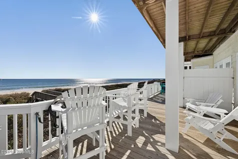 874 Villas Drive North Topsail Beach NC 28460