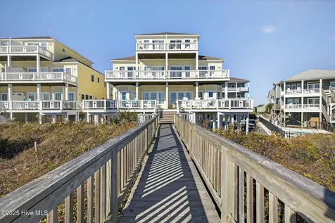 874 Villas Drive North Topsail Beach NC 28460