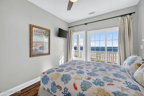 874 Villas Drive North Topsail Beach NC 28460