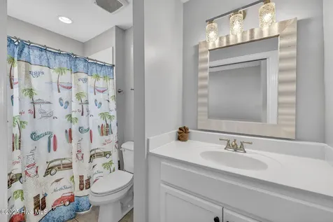 874 Villas Drive North Topsail Beach NC 28460