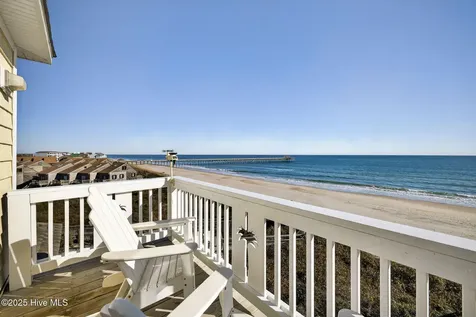 874 Villas Drive North Topsail Beach NC 28460