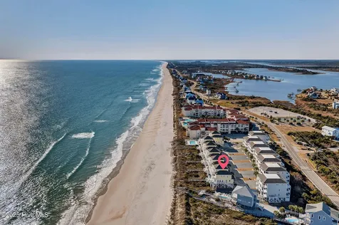 874 Villas Drive North Topsail Beach NC 28460