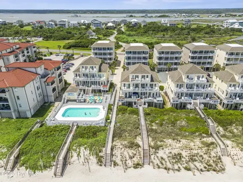 874 Villas Drive North Topsail Beach NC 28460